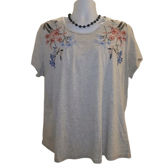 Tops - COPY - Style & Co Women's Embroided Tshirt